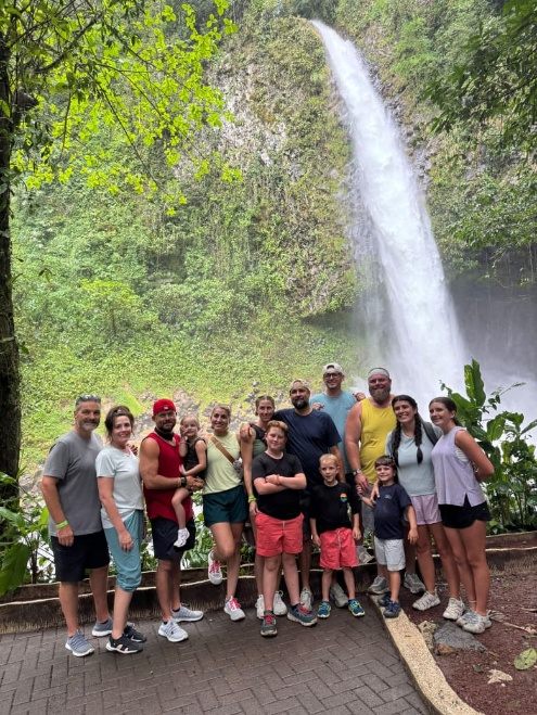 Families at La Fortuna